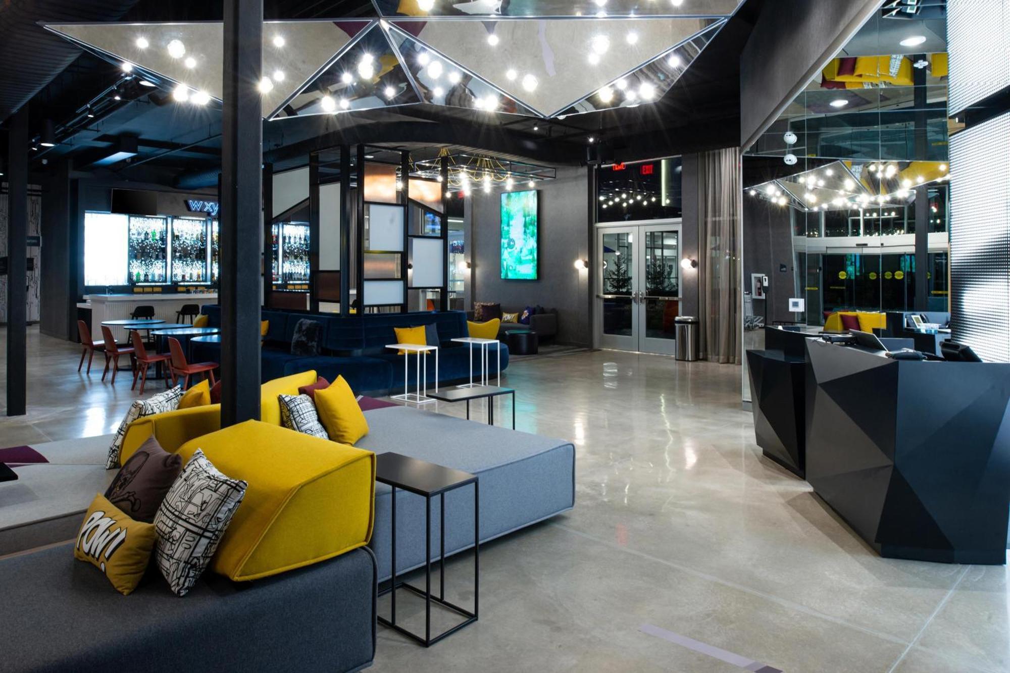 Aloft North Kansas City Exterior photo